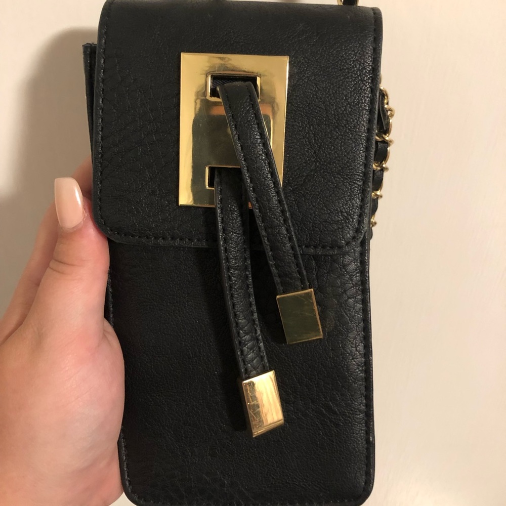 CC small cross body.